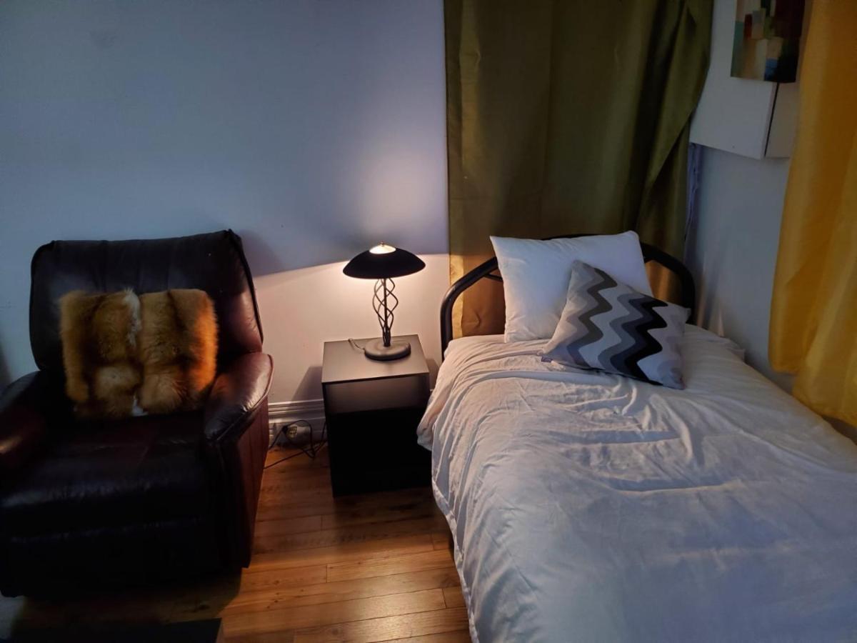 Hull Booking-Eddy- Single Room With Self Check-In מראה חיצוני תמונה